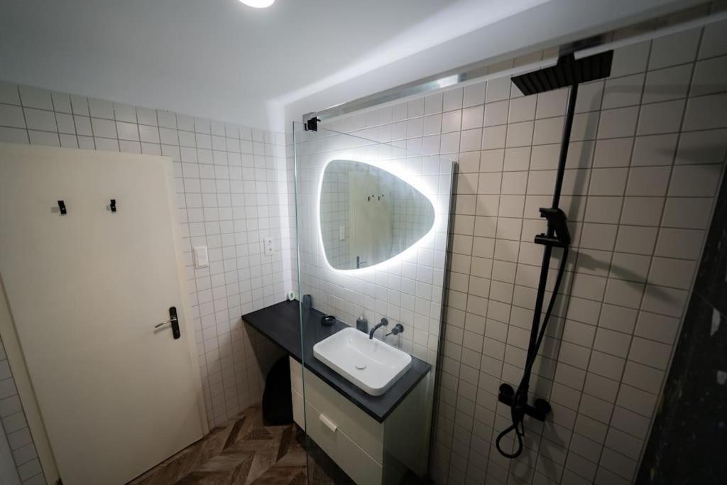 Designer Flat Heart Of The City Budapeste Exterior foto